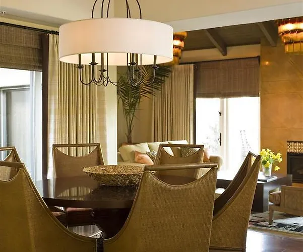 Hotel Phoenician Residences, A Luxury Collection Club,