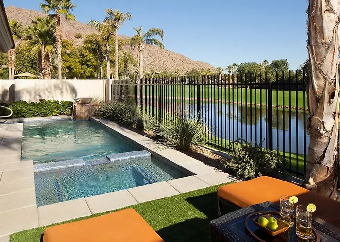 Phoenician Residences, A Luxury Collection Club, 5*
