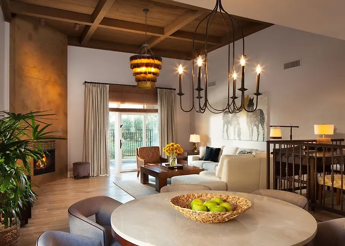 Hotel Phoenician Residences, A Luxury Collection Club, 5*